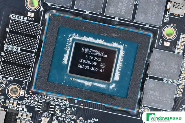 索泰RTX 5070 SOLID OC游戏显卡拆解评测：用料扎实，散热效果优秀