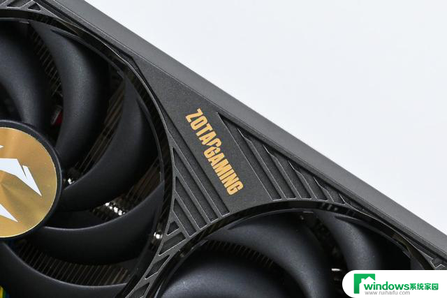 索泰RTX 5070 SOLID OC游戏显卡拆解评测：用料扎实，散热效果优秀