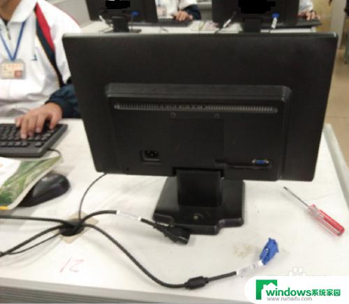 acer显示器底座拆卸图解 电脑显示屏底座拆卸步骤