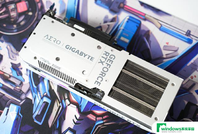 技嘉RTX 4060 Ti AERO OC 16GB：甜品级纯白显卡上手实测