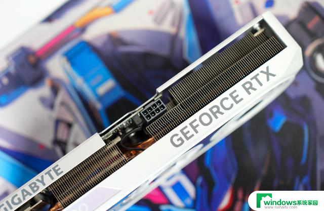 技嘉RTX 4060 Ti AERO OC 16GB：甜品级纯白显卡上手实测