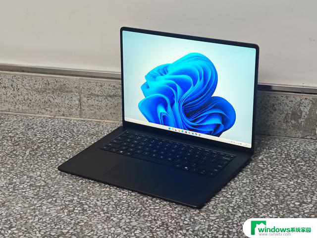 Surface Laptop 7首发体验出炉：微软这次真悟了，性能提升明显！