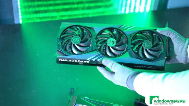 微星低温静音显卡：GeForce RTX 4070 Gaming X Trio开箱评测，性能超乎想象！